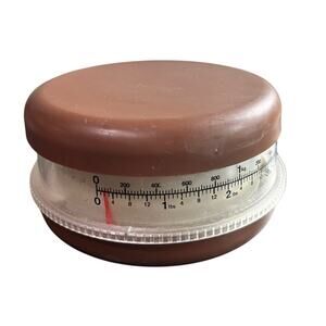 Vtg 5x3" Novelty Scale- Scale broken- Clear section moves- brown cream cookie